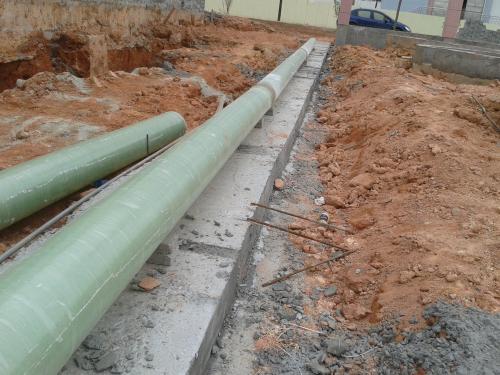 玻璃鋼夾砂管道施工現(xiàn)場(chǎng)圖